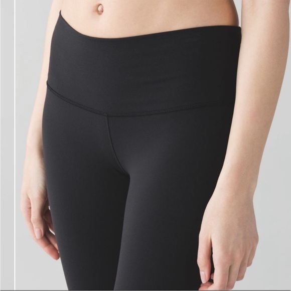 LULULEMON True Self Crop II Luon Lattice Capri Black Size 6 - Picture 6 of 16
